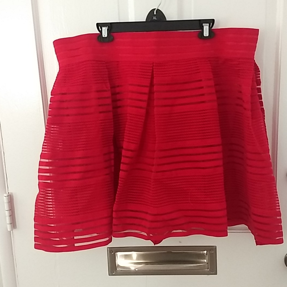 NWOT Torrid  Red Mini Skirt 4X
